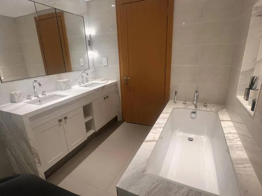 Two Bedroom Apartment At Opera Grand Dubaj 0*,  Spojené arabské emiráty